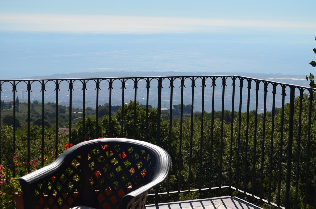 L'infinito - & Breakfast 3*